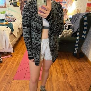 Patterned cardigan with hood